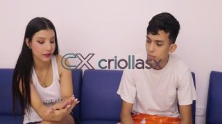 Los Videos de Mckencie12 joven colombiana tiene sexo con su vecino – Porno Colombiano por Criollasx.net