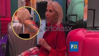 Los Videos de Laura Bozzo muestra sus senos en realidad por Criollasx.net